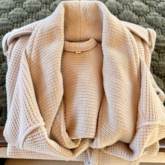 Cozy Earth Unisex Waffle Bath Robe Large Premium Quality in Excellent Shape - Picture 10 of 10